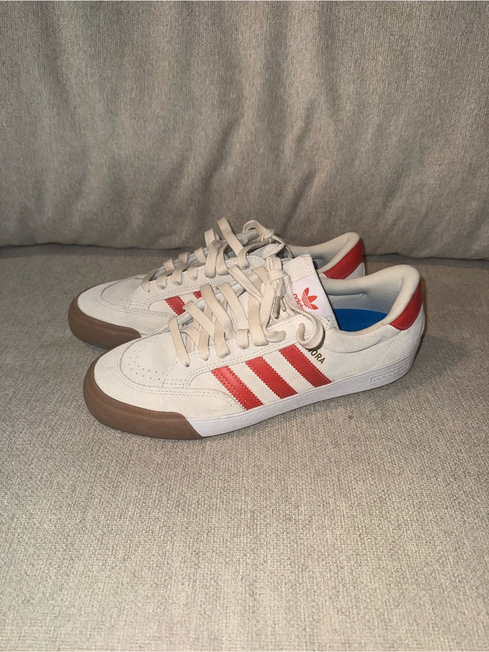 adidas Men’s Sneakers in White with Red Stripes and Gum Sole
